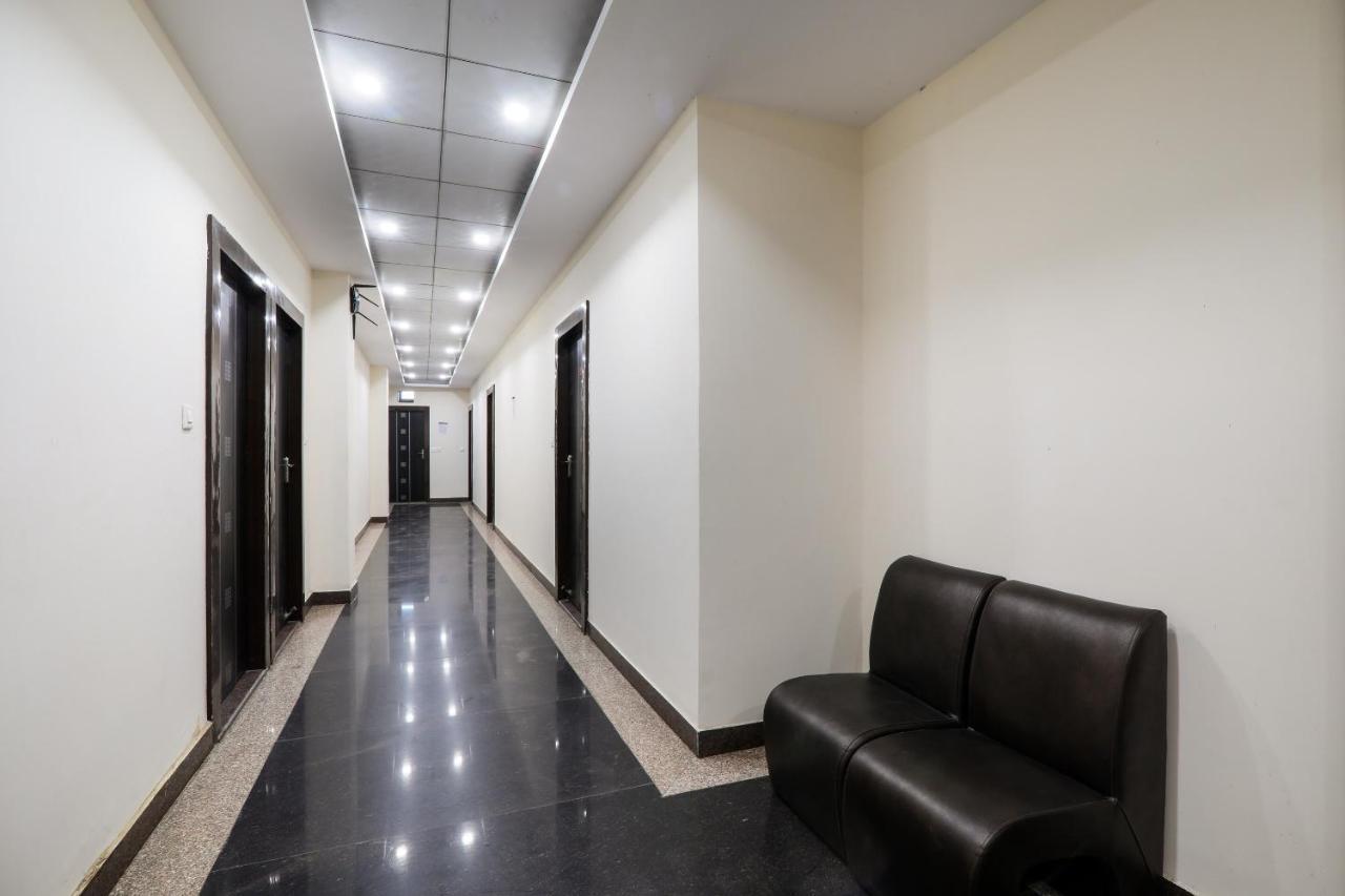 Hotel Oyo Flagship Krishna Regency Near Chaudhary Charan Singh International Airport Bijnaur Exterior foto