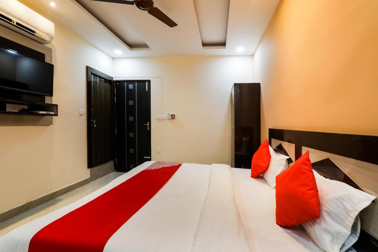 Hotel Oyo Flagship Krishna Regency Near Chaudhary Charan Singh International Airport Bijnaur Exterior foto